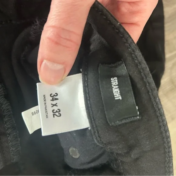 Men's Express Straight Black Jeans - Picture 4 of 4